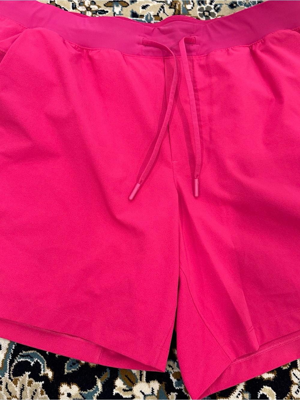 lululemon athletica Women's Drawstring Athletic Shorts - Bright Pink - Picture 9 of 10